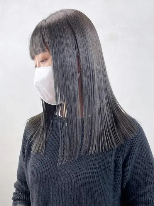 髪色図鑑】ダークグレーってどんな髪色？厳選ヘアカタログ32選を紹介