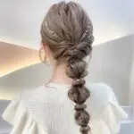 ロングヘアのヘアアレンジ33選｜セルフで簡単！スタイル・シーン別にたっぷり紹介♡