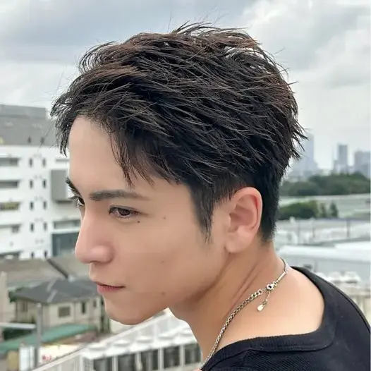 フェザーパーマって？実例18選と似合う人・美容室での頼み方を解説 